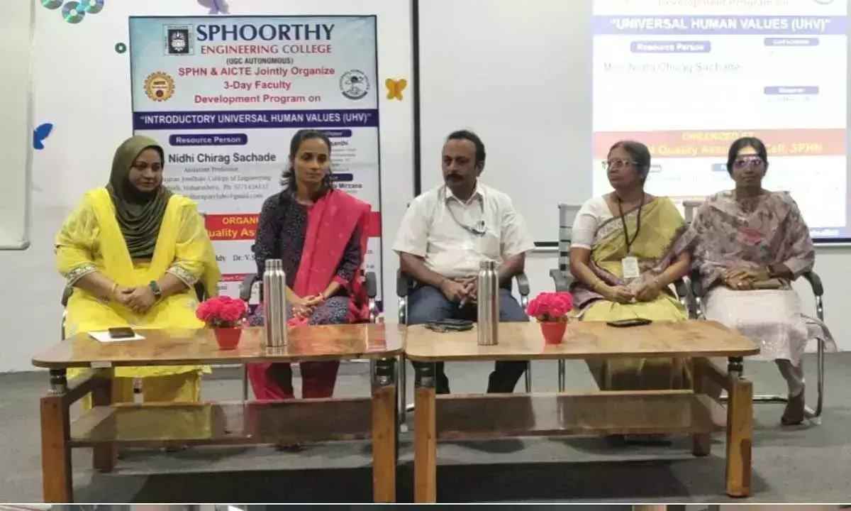 प्रारंभिक सार्वभौमिक मानव मूल्य UHV पर तीन दिवसीय संकाय विकास कार्यक्रम FDP