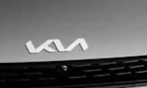 Kia ने अपने नए मॉडल कैरेंस क्लाविस को भारत में पेश किया Kia ने अपने नए मॉडल कैरेंस क्लाविस को भारत में पेश किया