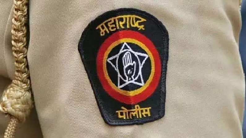 Mumbai : महिला ने संपत्ति विवाद में दहिसर पुलिस पर निष्क्रियता और अवैध हिरासत का आरोप लगाया Mumbai : महिला ने संपत्ति विवाद में दहिसर पुलिस पर निष्क्रियता और अवैध हिरासत का आरोप लगाया