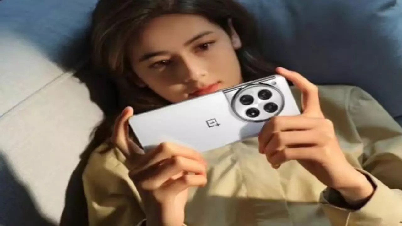 बड़ा धमाका करने के मूड में OnePlus, नए फोन में हो सकता है 200MP कैमरा, दमदार प्रोसेसर भी बड़ा धमाका करने के मूड में OnePlus, नए फोन में हो सकता है 200MP कैमरा, दमदार प्रोसेसर भी