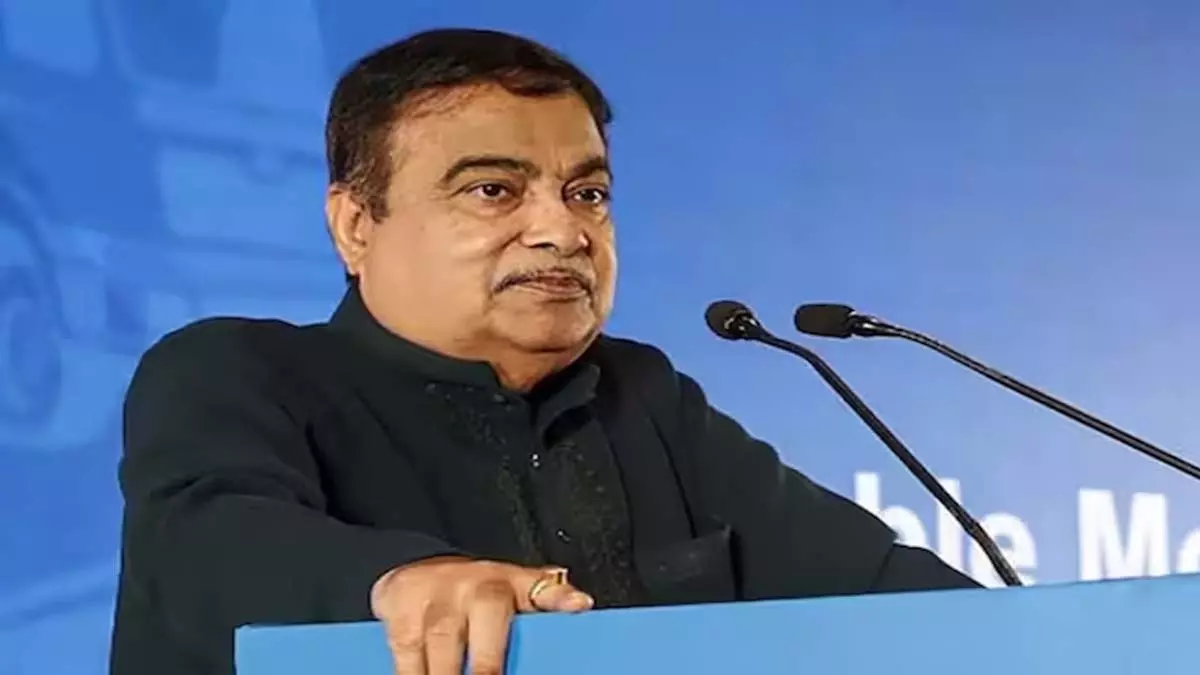 नितिन गडकरी ने सहकारिता क्षेत्र को मजबूत करने के लिए नए कानून की वकालत की नितिन गडकरी ने सहकारिता क्षेत्र को मजबूत करने के लिए नए कानून की वकालत की