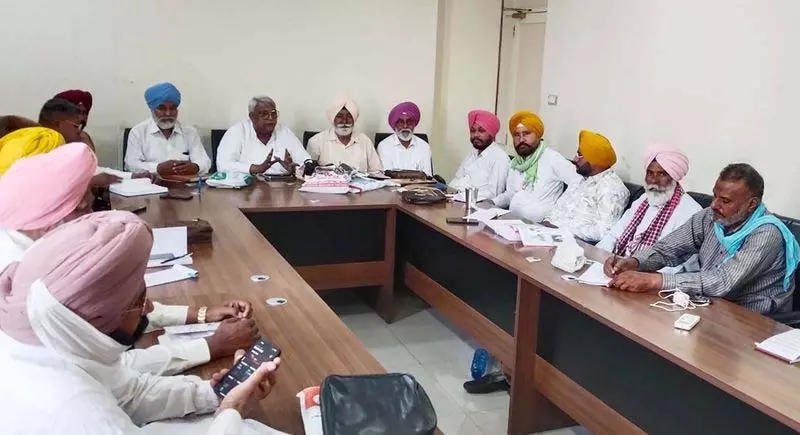 Jalandhar: देहाती मजदूर सभा ने भारत-पाक युद्ध विराम की सराहना की Jalandhar: देहाती मजदूर सभा ने भारत-पाक युद्ध विराम की सराहना की