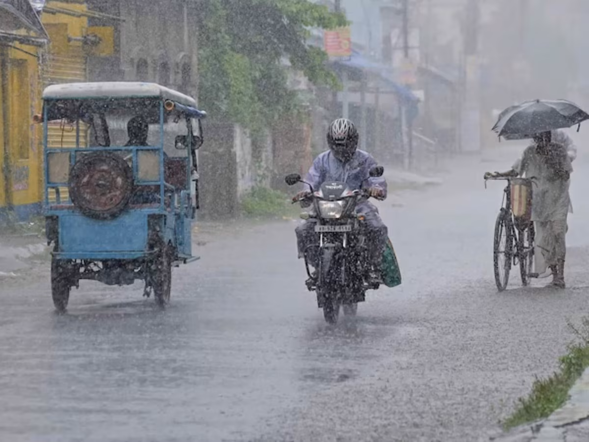 Bhopal: 45 जिलों में आंधी-बारिश की चेतावनी, अलर्ट पर प्रशासन Bhopal: 45 जिलों में आंधी-बारिश की चेतावनी, अलर्ट पर प्रशासन