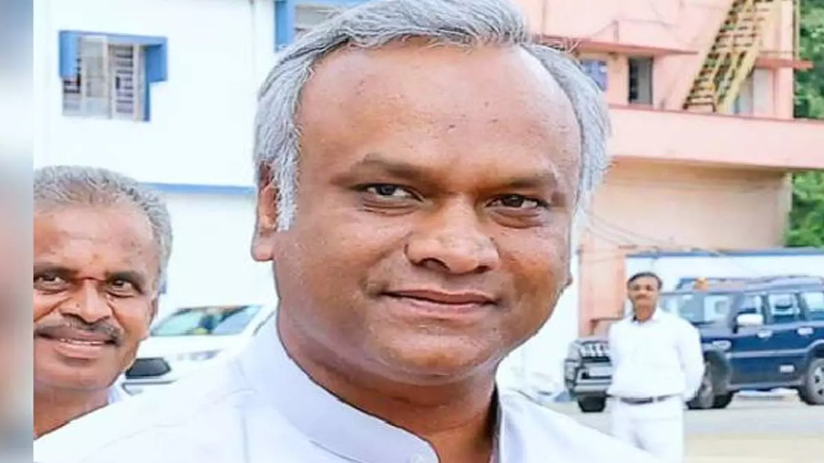 केंद्र का संघर्ष विराम का फैसला निराशाजनक: कर्नाटक के मंत्री केंद्र का संघर्ष विराम का फैसला निराशाजनक: कर्नाटक के मंत्री