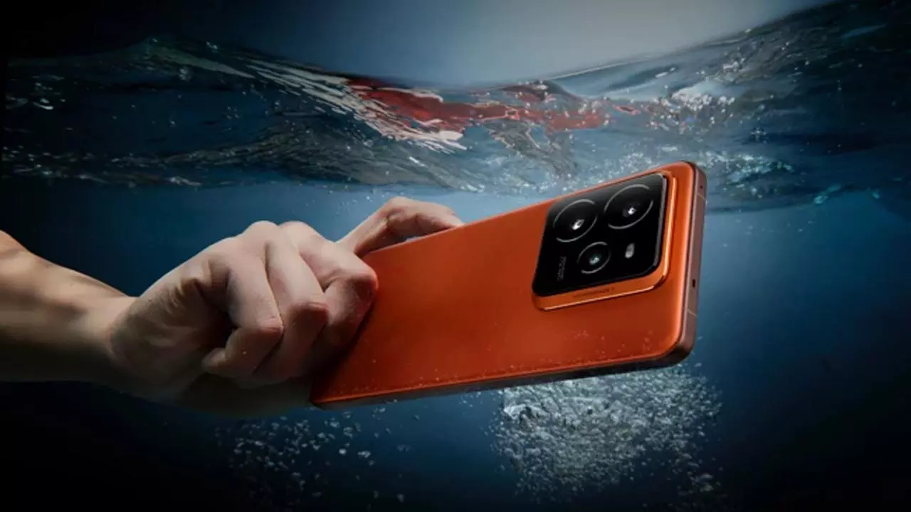 Realme GT 7 को इस दिन करेगी लांच, 7000mAh की दमदार बैटरी, 120W बैटरी का सपोर्ट Realme GT 7 को इस दिन करेगी लांच, 7000mAh की दमदार बैटरी, 120W बैटरी का सपोर्ट