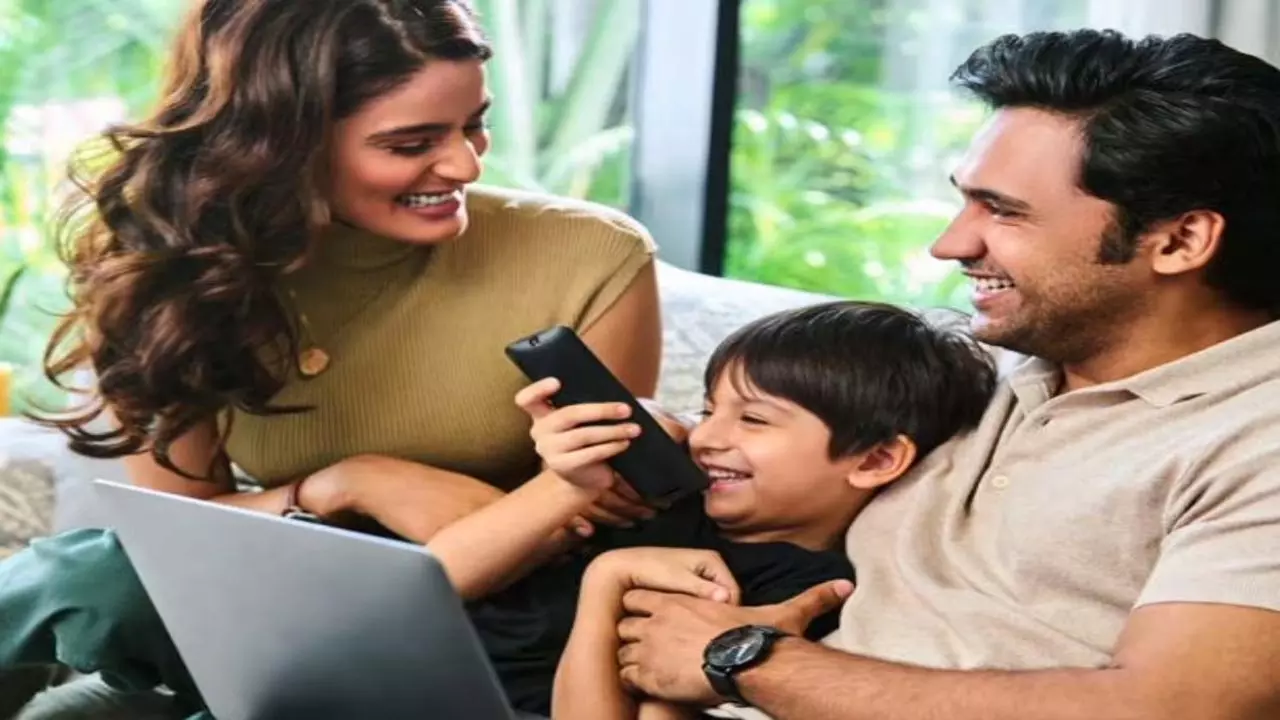 84 दिन चलने वाले 3 शानदार प्लान, हर दिन मिलेगा 3GB तक डेटा, OTT और कॉलिंग फ्री 84 दिन चलने वाले 3 शानदार प्लान, हर दिन मिलेगा 3GB तक डेटा, OTT और कॉलिंग फ्री
