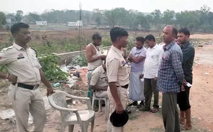 अवैध प्रवासियों एवं संदिग्ध किरायेदारों की जांच पर चलाया विशेष अभियान अवैध प्रवासियों एवं संदिग्ध किरायेदारों की जांच पर चलाया विशेष अभियान