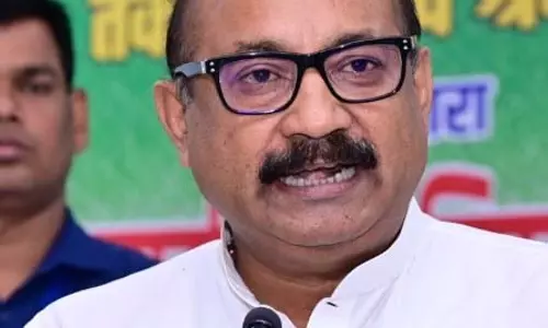 पाकिस्तान को आतंकवाद की कीमत चुकानी पड़ी : अशोक चौधरी पाकिस्तान को आतंकवाद की कीमत चुकानी पड़ी : अशोक चौधरी