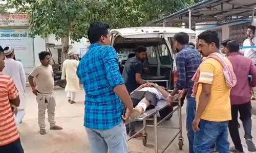 ट्रैक्टर और बाइक की टक्कर, दो भाइयों की मौत