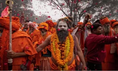 गंगा जतरा जोरों पर: तिरुपति लोक भक्ति में डूबा गंगा जतरा जोरों पर: तिरुपति लोक भक्ति में डूबा