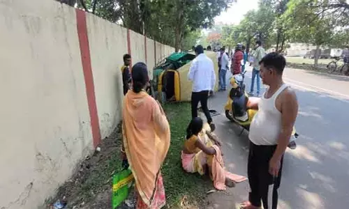 Ranchi में नशे में धुत स्कॉर्पियो चालक ने मचाया तांडव, कई वाहन क्षतिग्रस्त Ranchi में नशे में धुत स्कॉर्पियो चालक ने मचाया तांडव, कई वाहन क्षतिग्रस्त