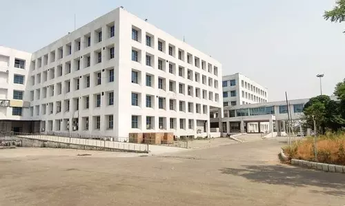 Faridabad मेडिकल कॉलेज को मिलेगी 50 बेड की क्रिटिकल केयर यूनिट Faridabad मेडिकल कॉलेज को मिलेगी 50 बेड की क्रिटिकल केयर यूनिट