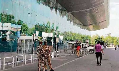 Amritsar हवाई अड्डे पर परिचालन फिर शुरू Amritsar हवाई अड्डे पर परिचालन फिर शुरू
