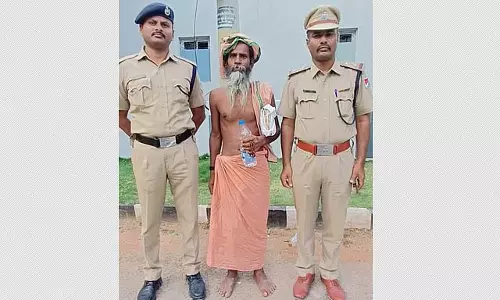 ट्रेन पलटने की साजिश: नॉर्दर्न स्टेट का व्यक्ति गिरफ्तार ट्रेन पलटने की साजिश: नॉर्दर्न स्टेट का व्यक्ति गिरफ्तार