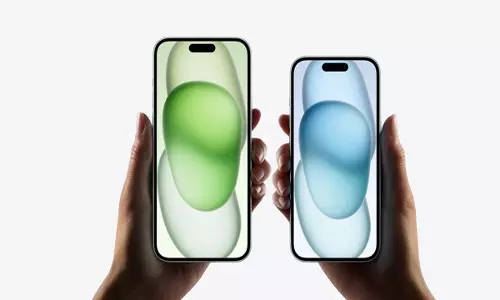 iPhone और iPad इस्तेमाल करने वाले सावधान ! आपका डिवाइस खतरे में, सरकार ने जारी की चेतावनी iPhone और iPad इस्तेमाल करने वाले सावधान ! आपका डिवाइस खतरे में, सरकार ने जारी की चेतावनी