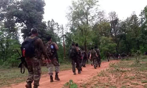 चाईबासा में नक्सलियों के आईईडी विस्फोट में जवान घायल, एयरलिफ्ट कर रांची लाया गया