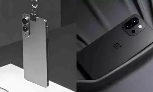 Samsung Galaxy S25 Edge vs OnePlus 13s : असली फ्लैगशिप किंग कौन होगा ? Samsung Galaxy S25 Edge vs OnePlus 13s : असली फ्लैगशिप किंग कौन होगा ?
