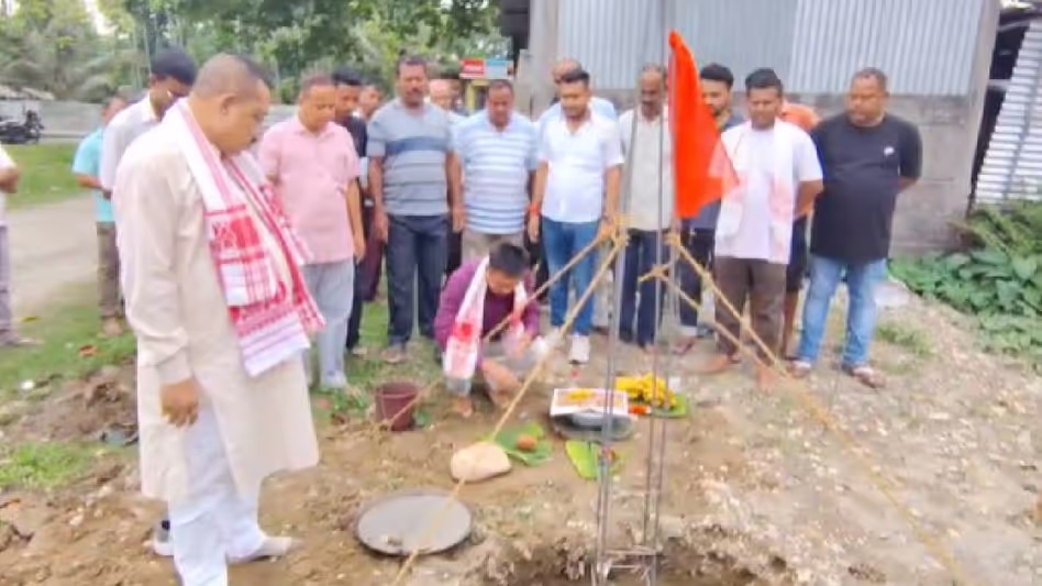 Assam : विधायक तालुकदार ने बक्सा में सैनिकों के लिए महाविष्णु यज्ञ का नेतृत्व किया