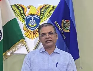गुजरात में अवैध रूप से रह रही बांग्लादेशी महिला गिरफ्तार गुजरात में अवैध रूप से रह रही बांग्लादेशी महिला गिरफ्तार