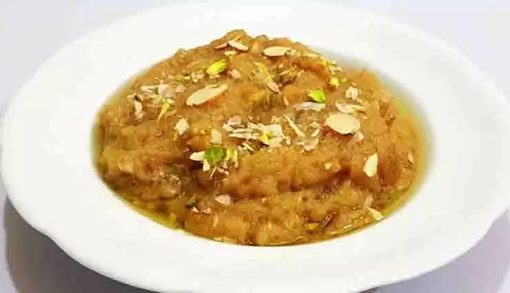 Rajgira Sheera: व्रत में ही नहीं बल्कि आम दिनों में भी इस मिठाई से सबको करें खुश Rajgira Sheera: व्रत में ही नहीं बल्कि आम दिनों में भी इस मिठाई से सबको करें खुश