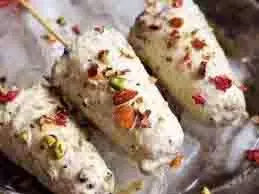 Oats Ice KulfiRecipe: गर्मियों में ट्राई करें ओट्स से बनी ये हेल्दी कुल्फी Oats Ice KulfiRecipe: गर्मियों में ट्राई करें ओट्स से बनी ये हेल्दी कुल्फी