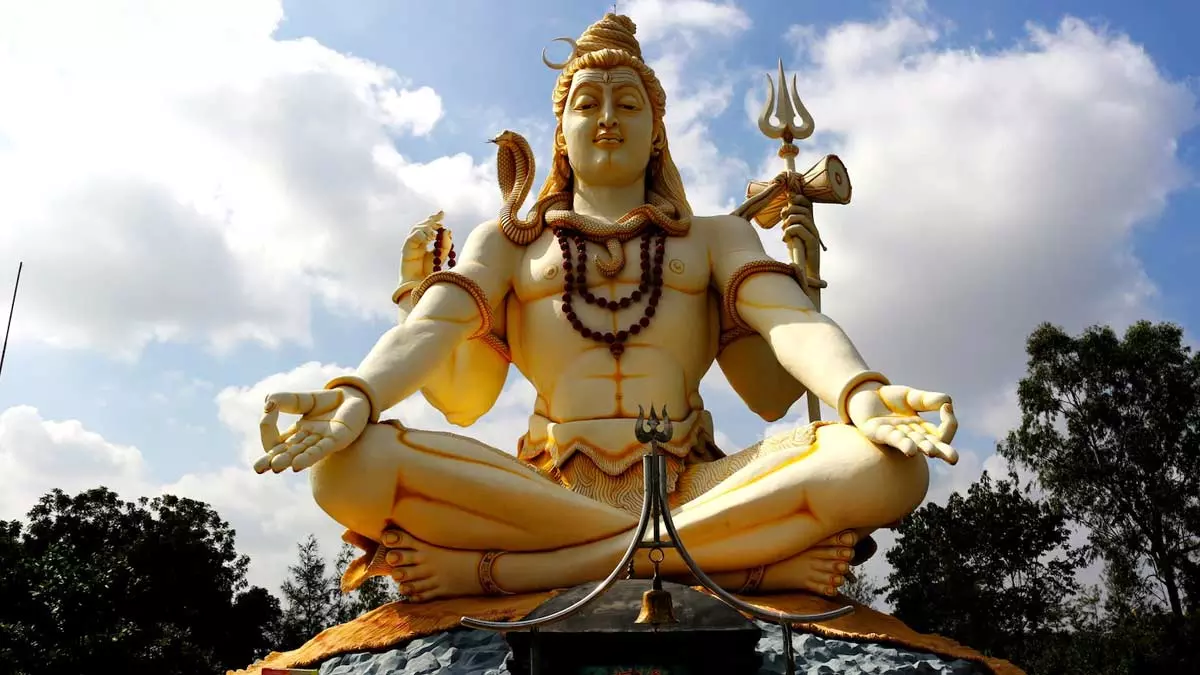 Shiv Temple: भारत से दूर बसे भगवान शिव के मंदिर, जानिए इनसे जुड़ी अद्भुत कथाएं Shiv Temple: भारत से दूर बसे भगवान शिव के मंदिर, जानिए इनसे जुड़ी अद्भुत कथाएं