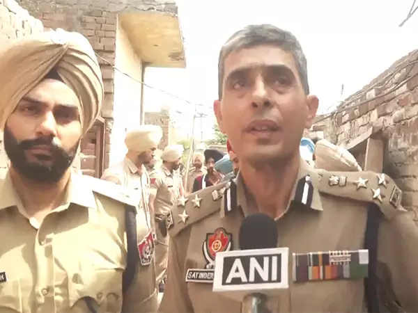 अवैध शराब मामले में सरगना समेत छह गिरफ्तार: Punjab Police अवैध शराब मामले में सरगना समेत छह गिरफ्तार: Punjab Police
