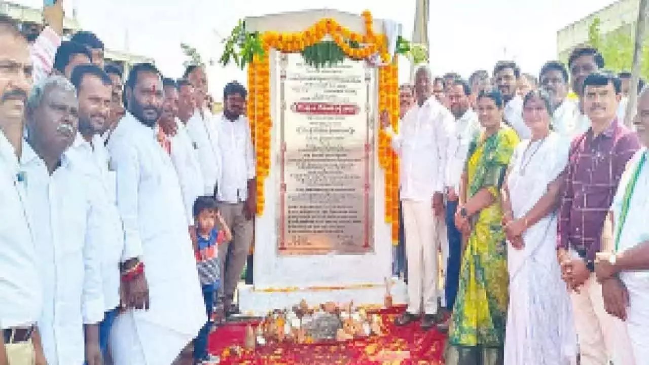 स्टेशन घनपुर में बड़े बदलाव होंगे, कडियम ने किया वादा स्टेशन घनपुर में बड़े बदलाव होंगे, कडियम ने किया वादा
