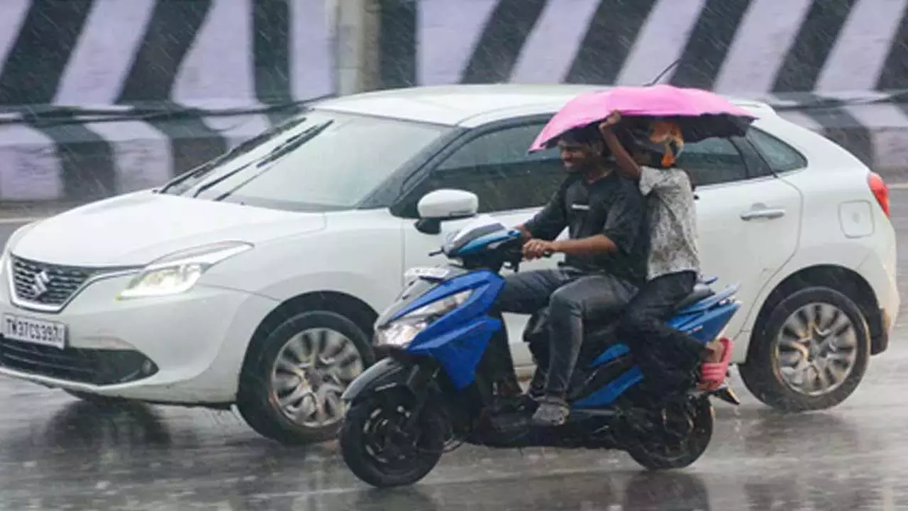 मौसम विभाग ने कल से तमिलनाडु में भारी बारिश की भविष्यवाणी की मौसम विभाग ने कल से तमिलनाडु में भारी बारिश की भविष्यवाणी की
