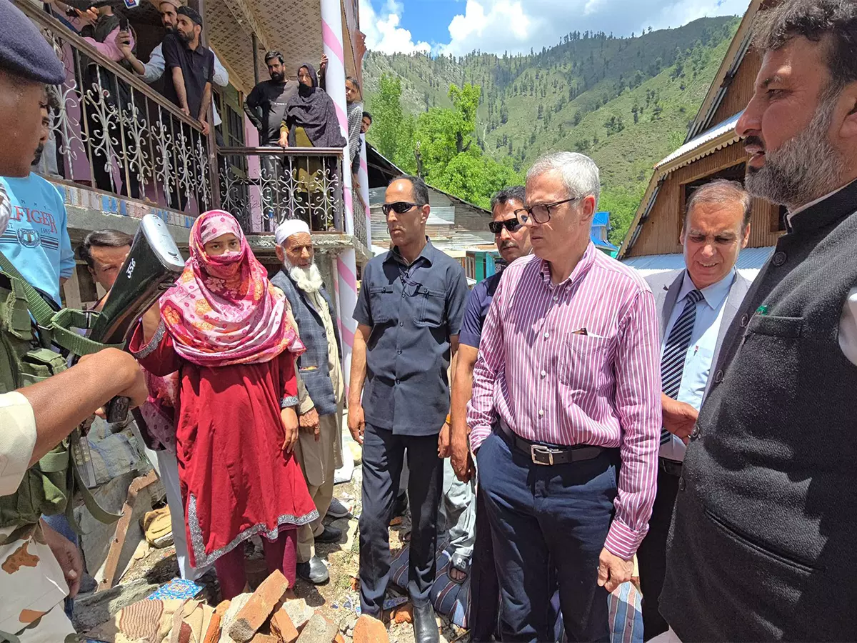 नुकसान का आकलन पूरा होने के बाद सरकार मुआवजा देगी: CM Abdullah नुकसान का आकलन पूरा होने के बाद सरकार मुआवजा देगी: CM Abdullah