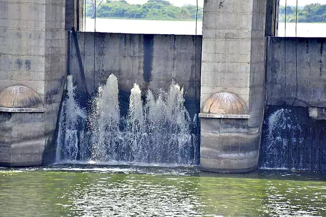 Andhra : सनकेसुला जलाशय 1.2 टीएमसी पानी से लगभग भर चुका Andhra : सनकेसुला जलाशय 1.2 टीएमसी पानी से लगभग भर चुका