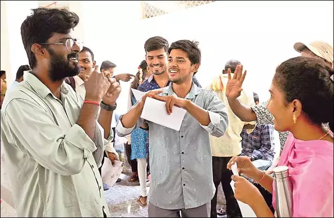 Andhra: विशेष प्रतिभाओं के लिए सरकारी सहायता Andhra: विशेष प्रतिभाओं के लिए सरकारी सहायता