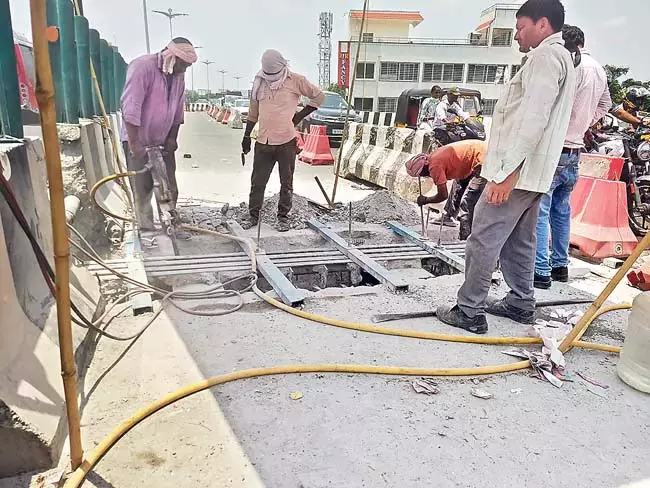 Andhra : तिरुपति गरुड़ ब्रिज की गुणवत्ता पर चिंता Andhra : तिरुपति गरुड़ ब्रिज की गुणवत्ता पर चिंता