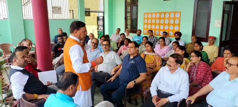 Bindal ने कर वृद्धि और जनता की परेशानी को लेकर सरकार की आलोचना की Bindal ने कर वृद्धि और जनता की परेशानी को लेकर सरकार की आलोचना की