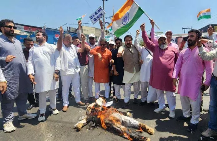 MRM ने सरकार और सशस्त्र बलों को पूर्ण समर्थन दिया MRM ने सरकार और सशस्त्र बलों को पूर्ण समर्थन दिया