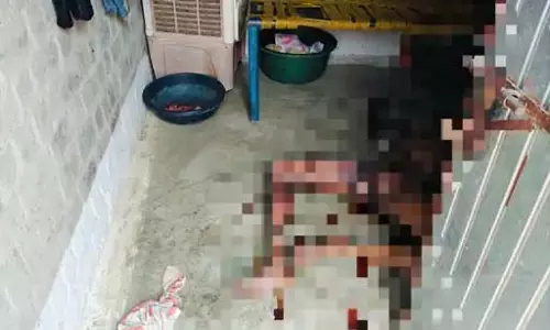 नग्न कर हत्या!, कमरे में मिली लाश से बह रहा था खून
