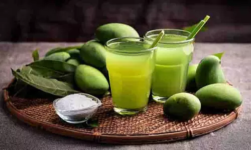 Aam Panna Recipe: चिलचिलाती गर्मी में घरवालों को बनाकर खिलाएं ठंडा-ठंडा आम पन्ना, ये हैं इसे बनाने के अलग-अलग तरीके