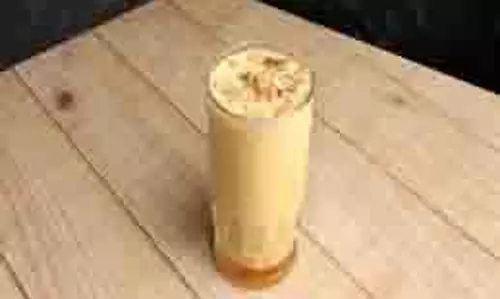 Recipe : Banana Caramel Shake होता है हेल्दी और टेस्टी Recipe : Banana Caramel Shake होता है हेल्दी और टेस्टी