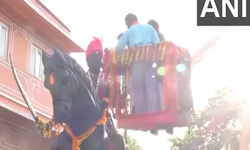 राजस्थान राज्यपाल ने Jaipur के राजभवन में संभाजी महाराज को श्रद्धांजलि दी