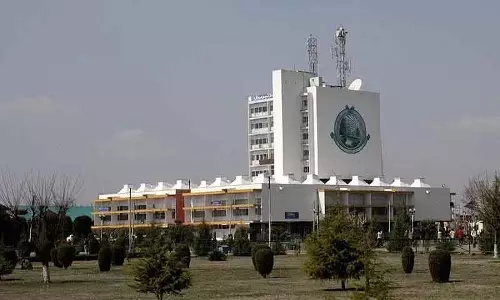 कश्मीर विश्वविद्यालय में 14 मई से कक्षाएं फिर से शुरू होंगी