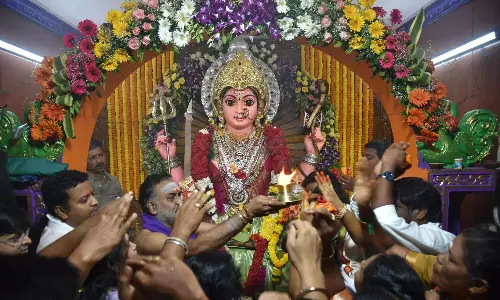 Paderu में भव्यता के बीच मोदाकोंडाम्मा जतारा शुरू हुआ Paderu में भव्यता के बीच मोदाकोंडाम्मा जतारा शुरू हुआ