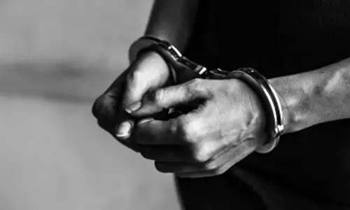 Karnataka: नकाबपोश बाइक सवारों ने मछली पकड़ने वाले ट्रक पर हमला किया, तीन गिरफ्तार