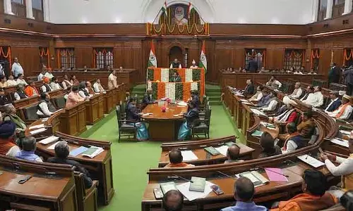 दिल्ली विधानसभा सौर ऊर्जा से चलेगी, एलजी ने 500 किलोवाट प्लांट की नींव रखी