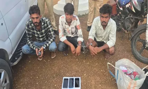 अपहरण फिर फार्मासिस्ट का मर्डर, परिचित समेत 3 अरेस्ट अपहरण फिर फार्मासिस्ट का मर्डर, परिचित समेत 3 अरेस्ट