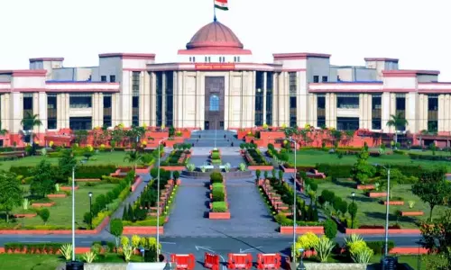 हाईकोर्ट ने रेत घाट में हुई पुलिसकर्मी की हत्या मामले में लिया संज्ञान