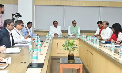 अटल डिजिटल सुविधा केंद्रों की केंद्रीय मंत्री चौहान ने की सराहना