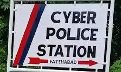 Fatehabad: फतेहाबाद पुलिस ने साइबर ठगी से बचने के उपायों के लिए जारी की एडवाइजरी Fatehabad: फतेहाबाद पुलिस ने साइबर ठगी से बचने के उपायों के लिए जारी की एडवाइजरी