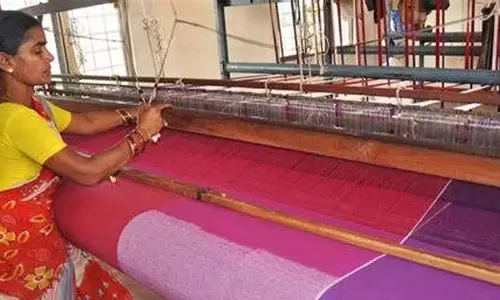 चमक-दमक और ग्लैमर के बीच, सौंदर्य प्रतियोगिता सभी के लिए ढेरों अवसर  करती है पैदा