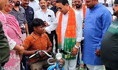 अब सफर होगा आसान और स्वावलंबी