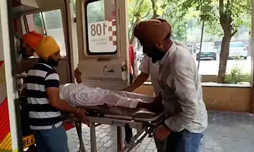 Majitha में जहरीली शराब पीने से 12 लोगों की मौत, सरगना समेत 9 गिरफ्तार Majitha में जहरीली शराब पीने से 12 लोगों की मौत, सरगना समेत 9 गिरफ्तार